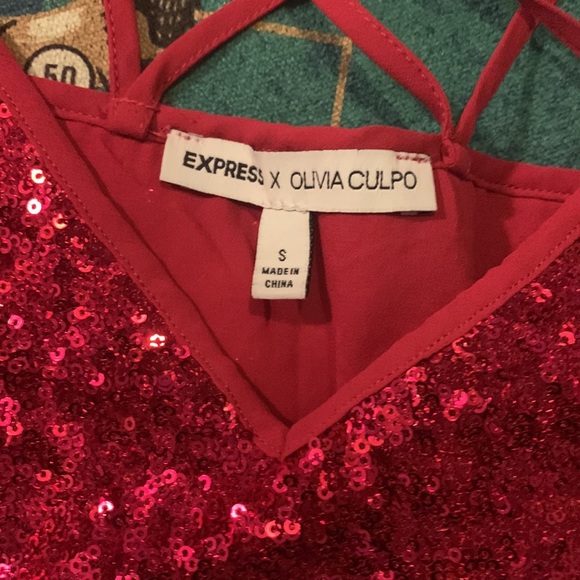 🌻 HOST PICK 🌻 Express x Olivia Culpo Pink Sequin Spaghetti Strap Sparkly Top - Picture 4 of 4